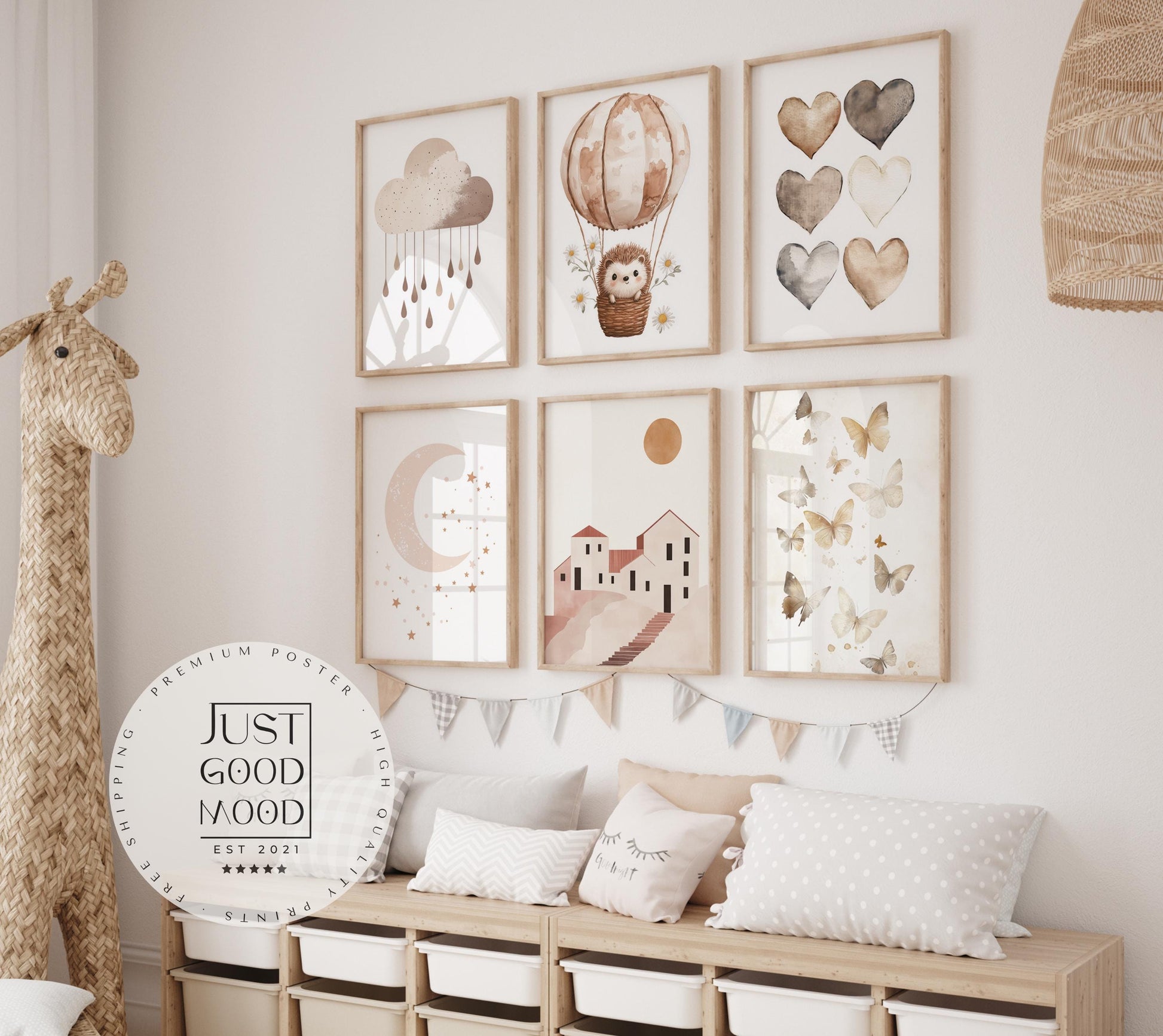 Boho Babyzimmer Poster · Wolke, Heißluftballon , Herzen , Mond und Sterne , Haus und Sonne , Schmetterlinge · Deko Print ohne Rahmen-1