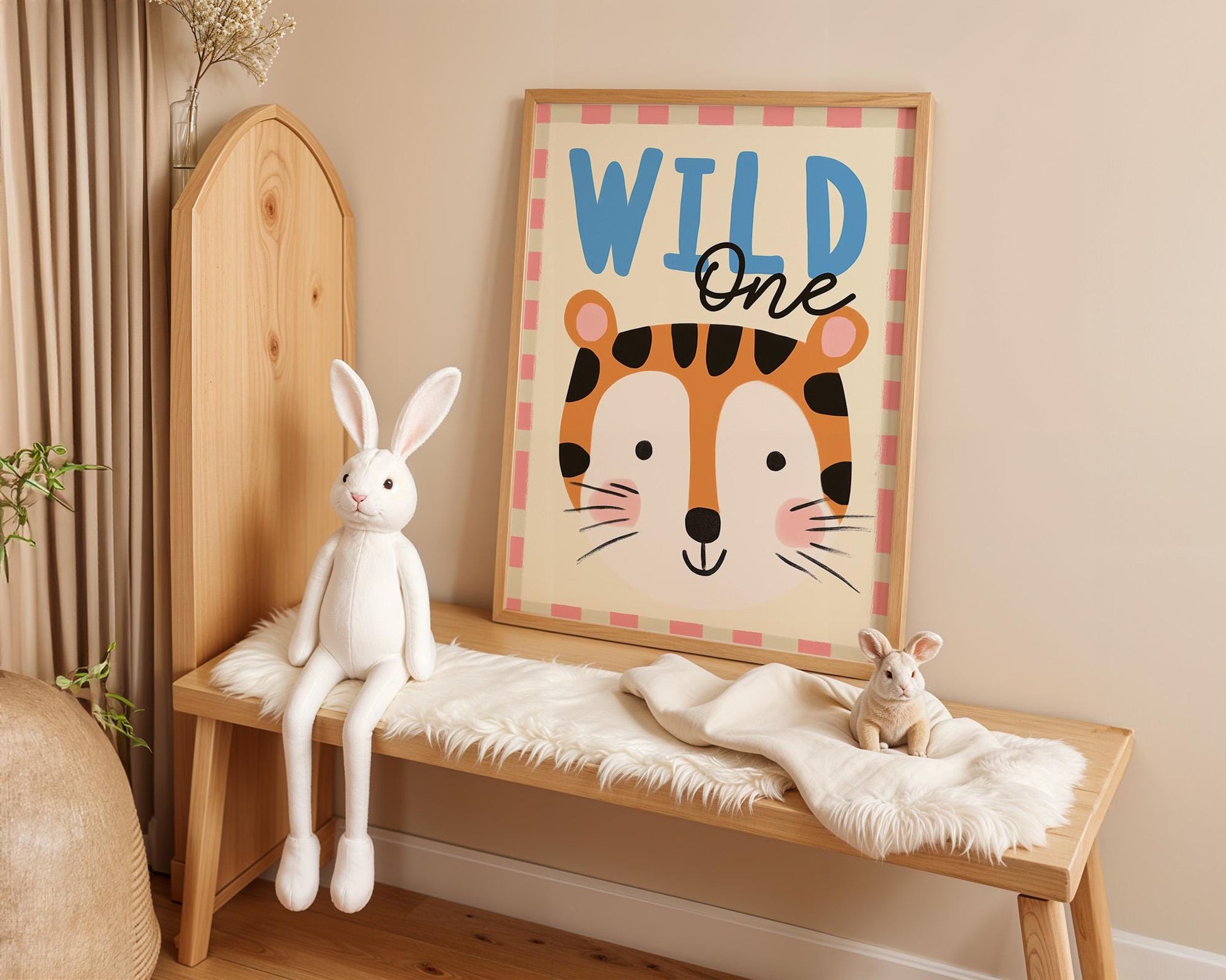 Poster Kinderzimmer Tiger · Wild One Schriftzug · Lustiges Tiermotiv · Dschungel Deko für Kinder · Geburtstagsbild · Dekoprint ohne Rahmen-1
